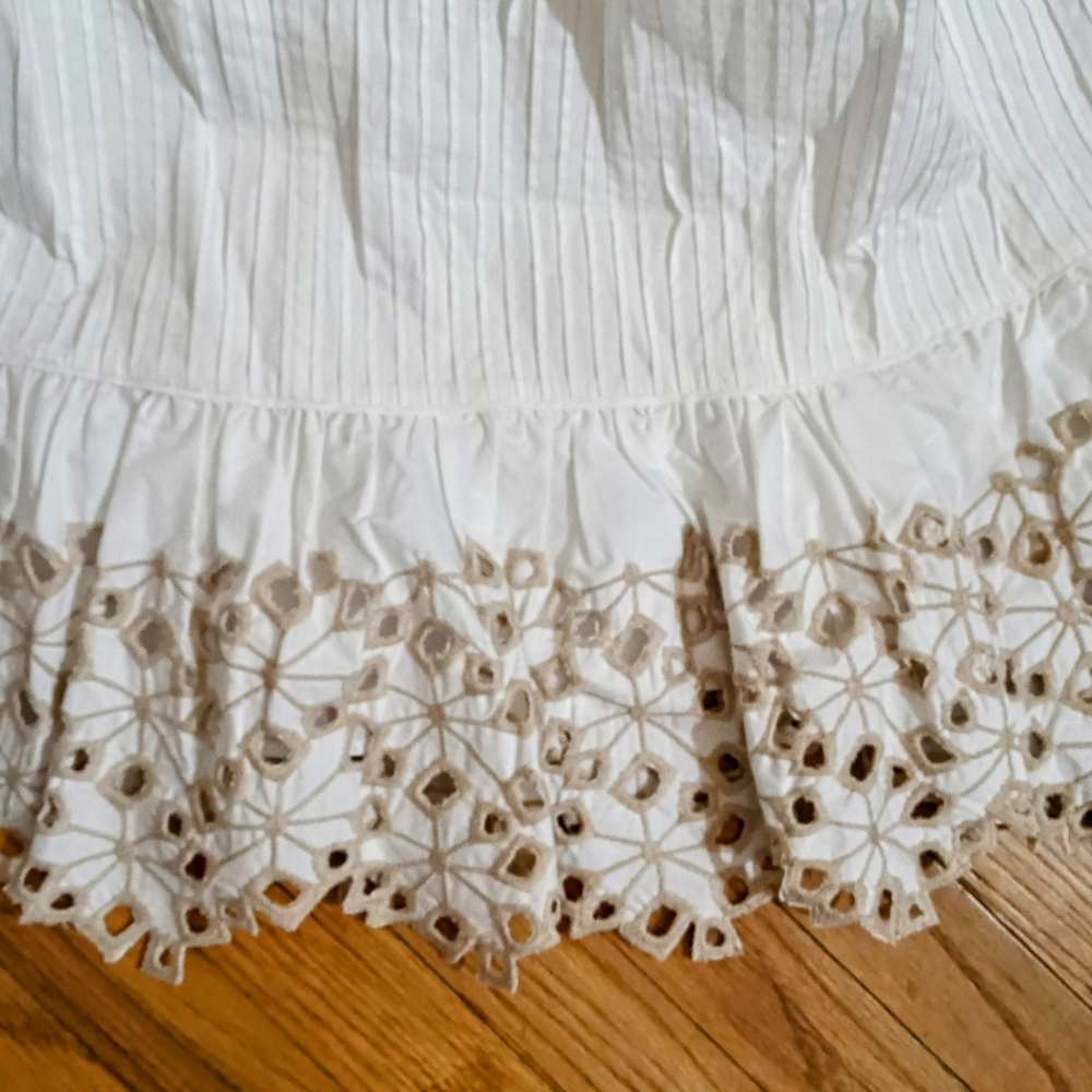 Peter Nygard lined skirt